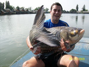 fish slap from a siamese carp at Bungsamran in Bangkok