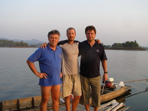 Jozsef, Tamas & Eddy Mounce jungle fishing in Khao Laem Dam Kanchanaburi