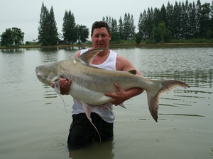 arapaima fishing in Thailand at IT Lake Mosters