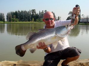 barramundi fishing at IT Lake Monsters Thailand