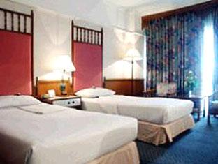 Room - Bangkok Palace Hotel