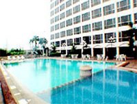 Swimming Pool - Bangkok Palace Hotel