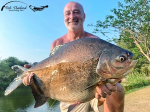 IT Lake Monsters fishing in Thailand